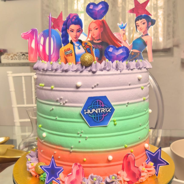 Bolo de aniversário, modelo 06